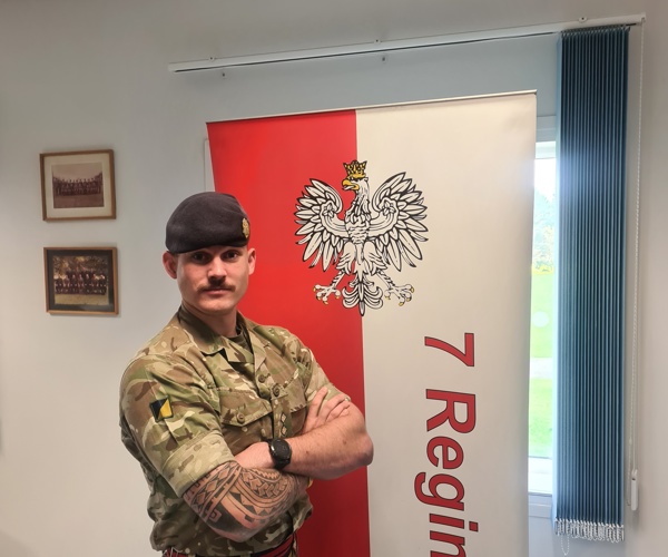 Lt.jpg