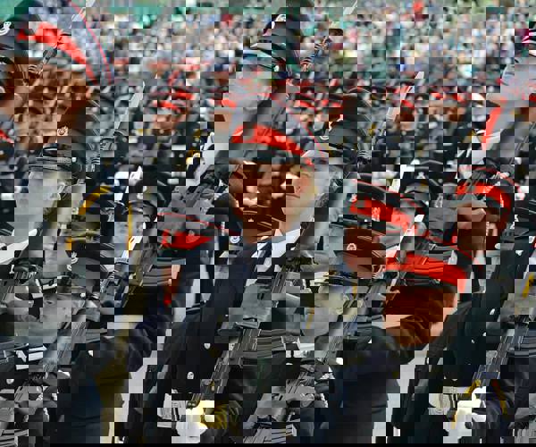 971433_10153126383990615_295210771_n.jpg