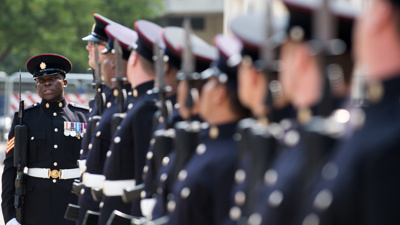 APOLOND-2018-128-0068-3 Regt RLC Mount The Queens Guard.JPG