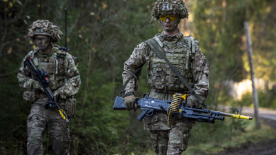 ARMYHQ-2018-125-XTJ-186_400x266.jpg