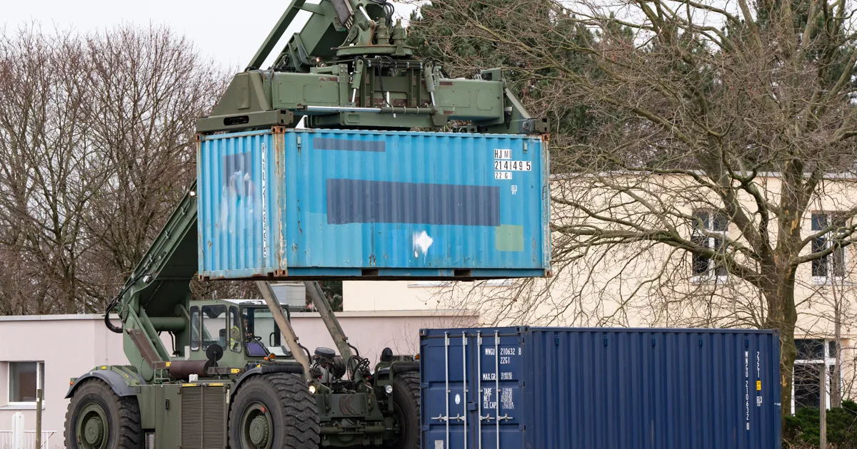 9 Regiment RLC delivers the goods on Exercise Steadfast Defender 24 ...